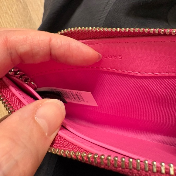 NWT Marc Jacobs Top Zip The Wallet - Picture 5 of 6